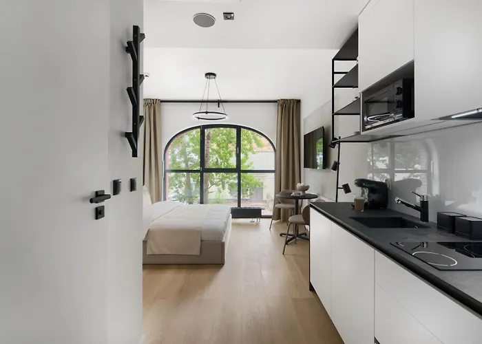 Apartmenty Liberty Plaza Self Check-in